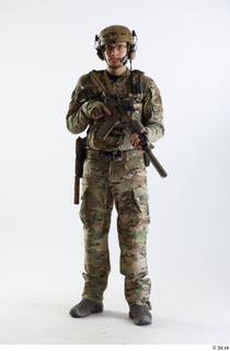 Photos Frankie Perry Army USA Recon - Poses standing whole…